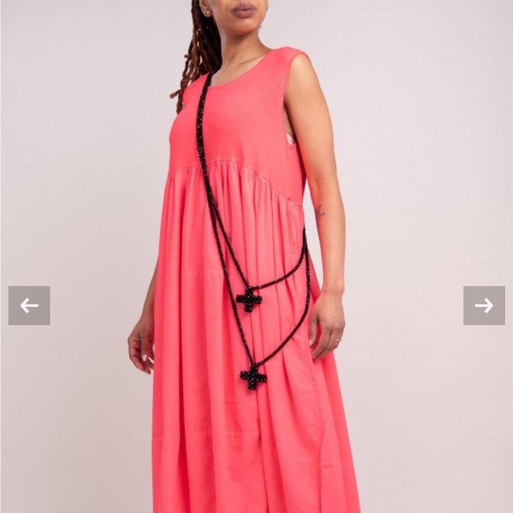 PLU Black Sleeveless Balloon Dress - Picture 10 of 12